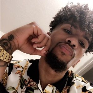 Meet your Posher, Erik